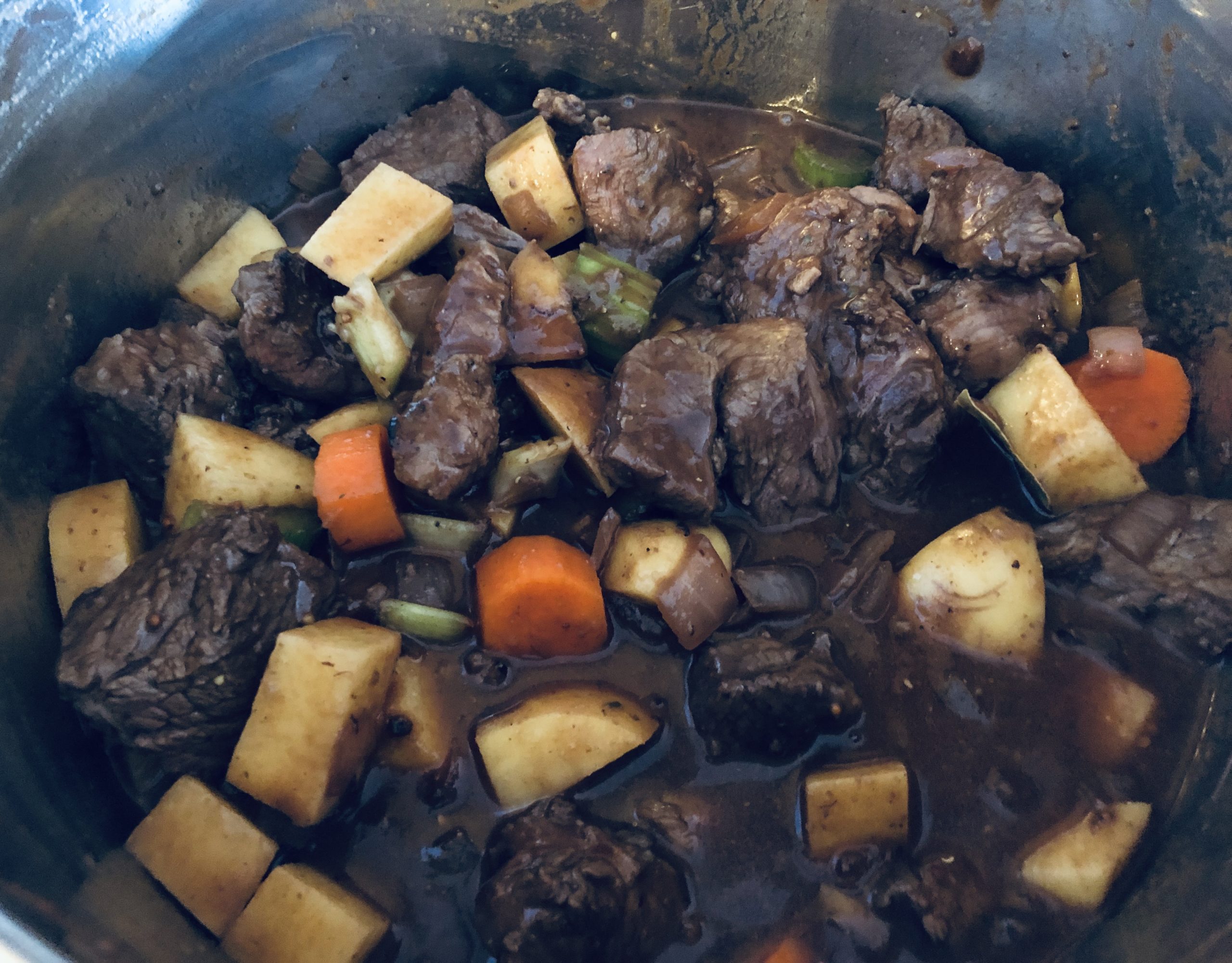 Beef Stew (Instant Pot, Stovetop, or Slow Cooker) - Garnish at Home